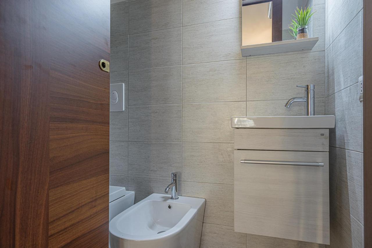 Dolce Vita Family Apartment Sirmione Esterno foto