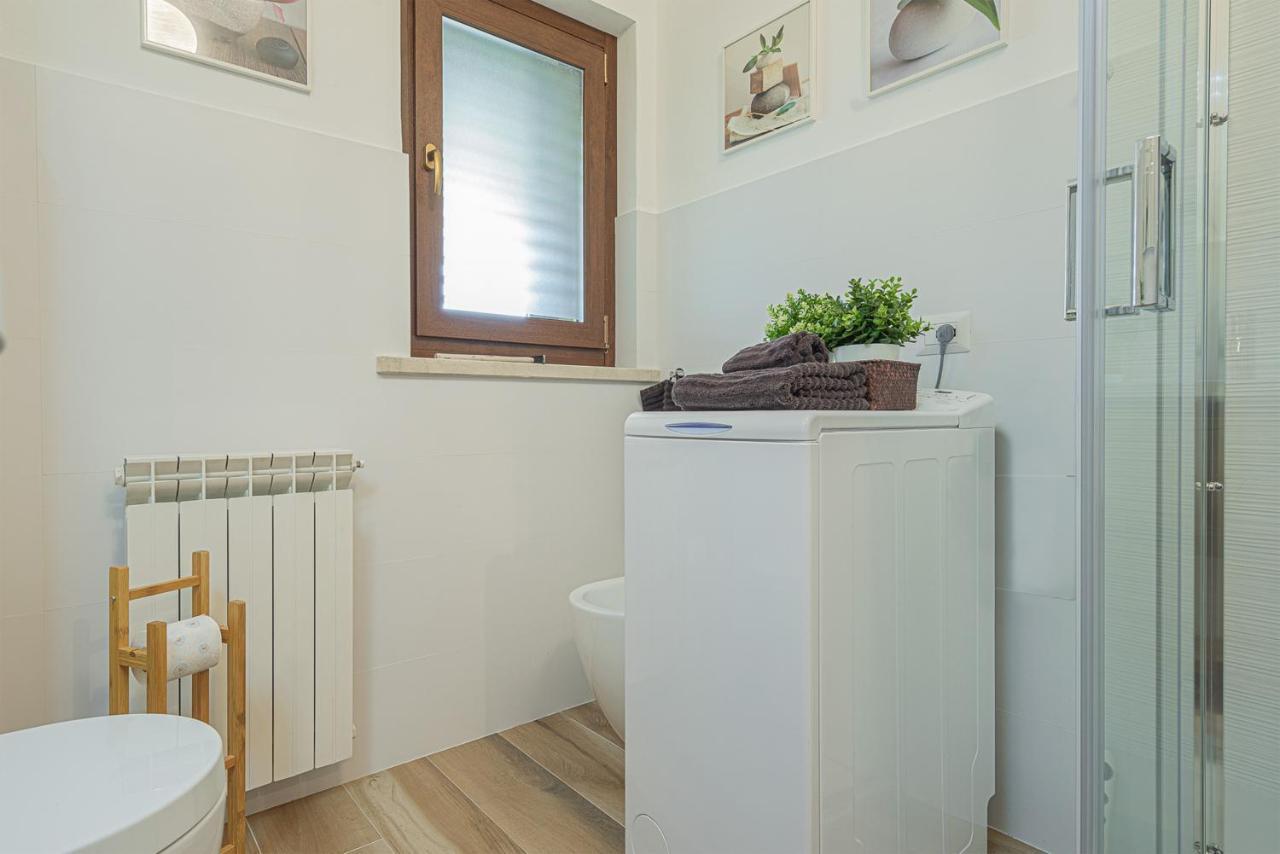 Dolce Vita Family Apartment Sirmione Esterno foto